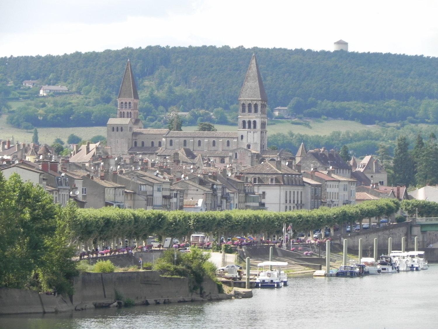 Hotel Saint Philibert Tournus Bagian luar foto